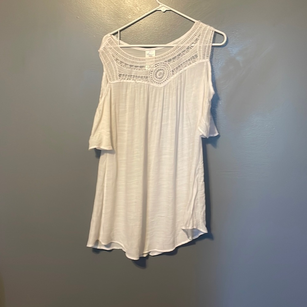 Women white swimsuit cover up